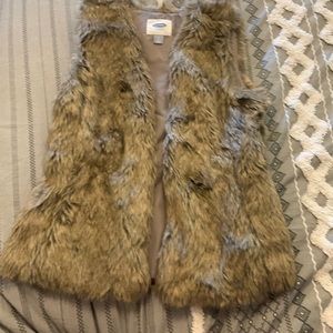 Old navy fur vest